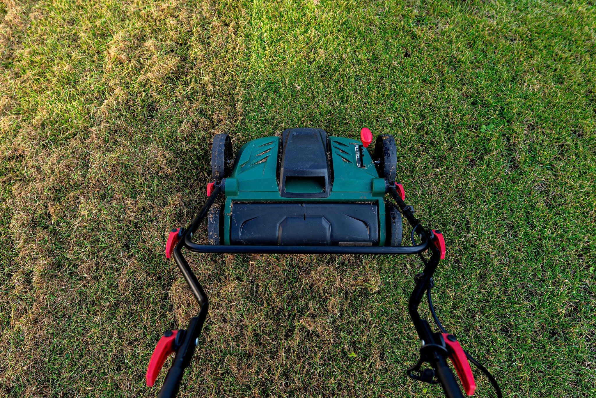 GAZON | Gras verticuteren