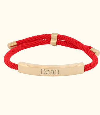 Briansa Armband met gepersonaliseerd naamplaatje in rood