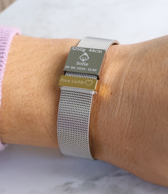Geboorte armband met naam en geboortedatum van dochter voor moeders