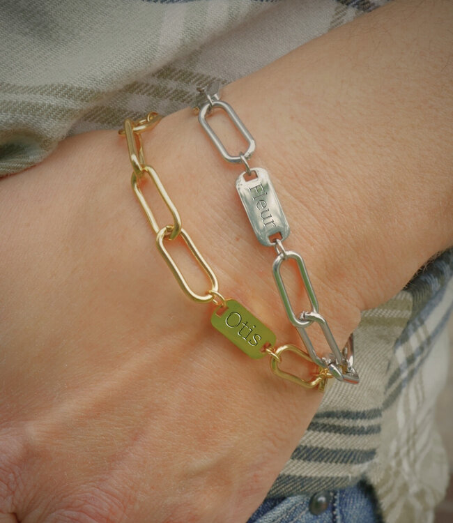 Chique Paperclip Armband Met 3 Graveerplaatjes Voor Namen