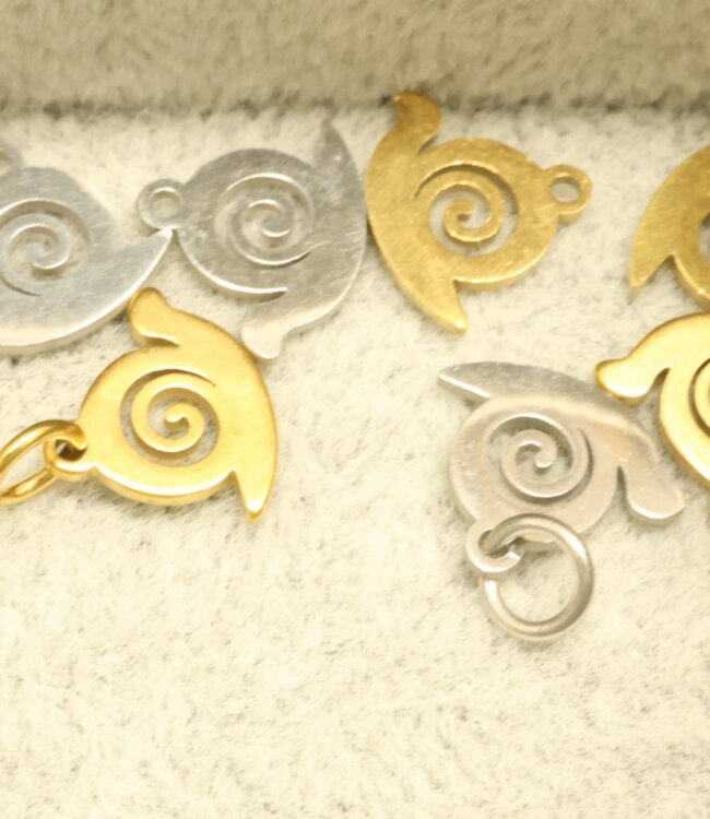 Unieke Bedel Geïnspireerd Door De Rust Van Slakken