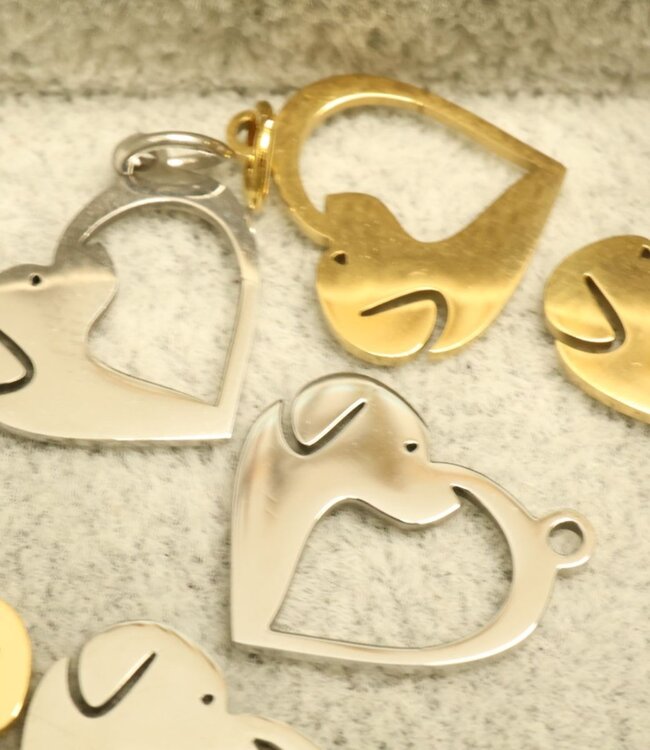 Schattige Hondenhoofd In Hart Bedel Voor Een Persoonlijke Touch