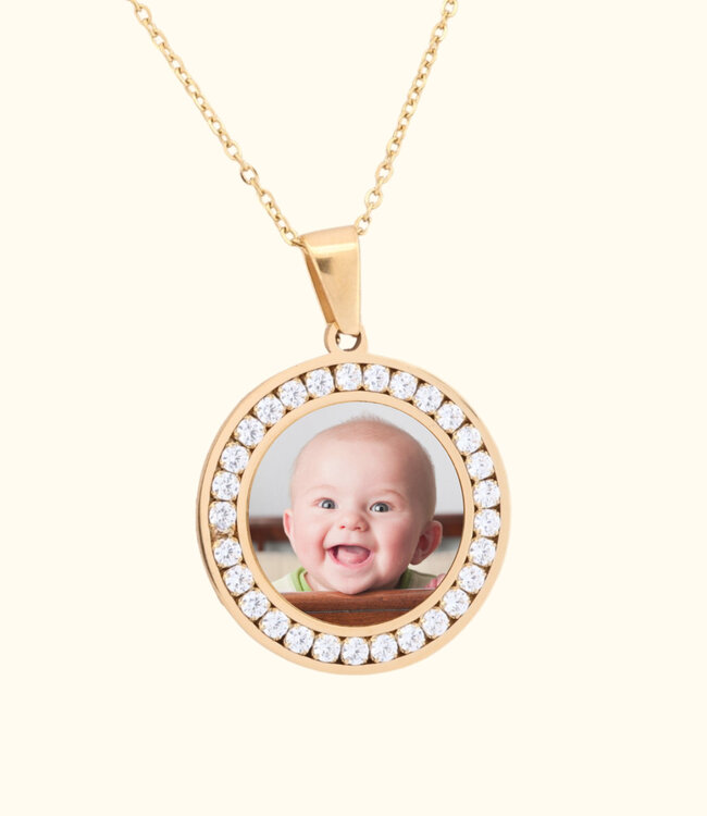 Stijlvolle Foto Ketting Met Ronde Strass Hanger