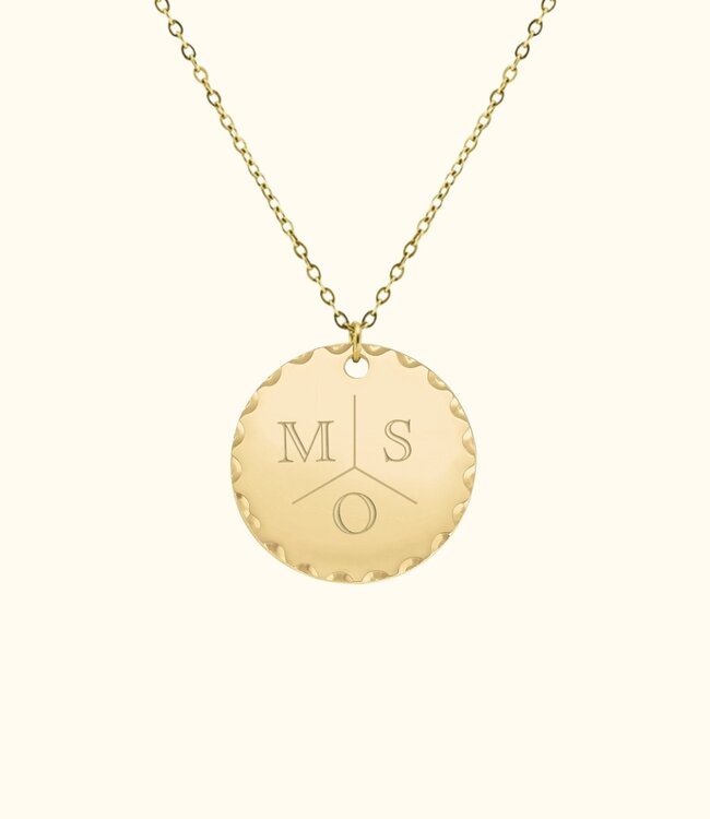 Elegante Munt Ketting Met Letters Gegraveerd