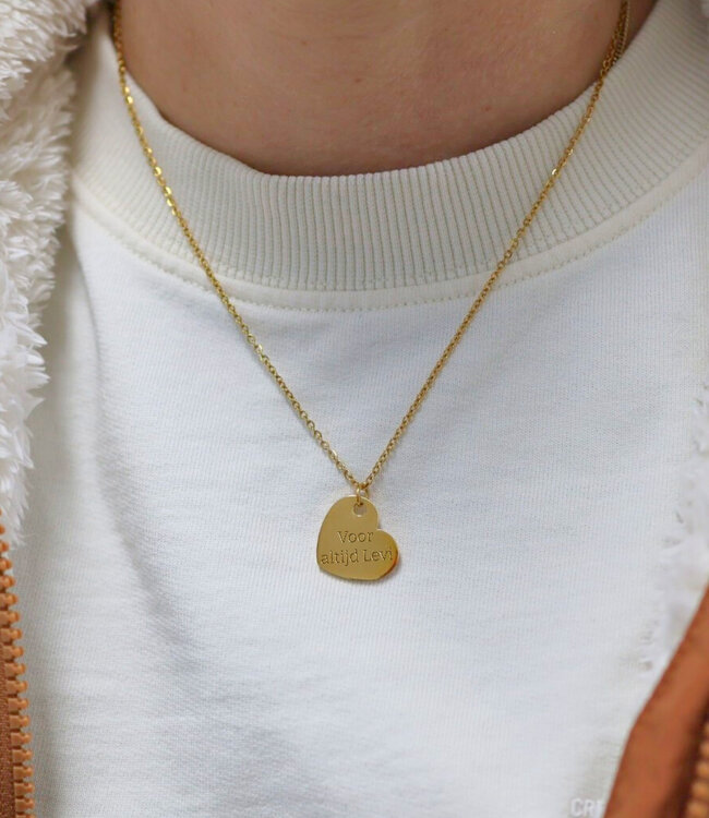 Liefdevolle Kettingen Met Dogtag En Hart Als Teken Van Verbondenheid