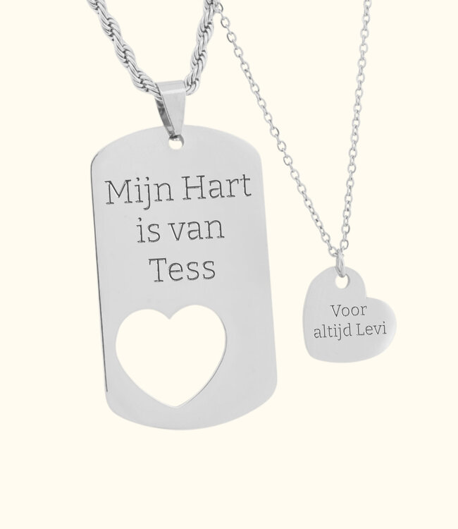 Liefdevolle Kettingen Met Dogtag En Hart Als Teken Van Verbondenheid