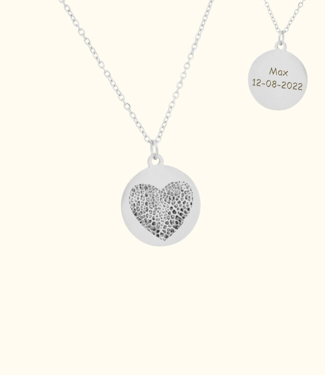 Unieke Hart Ketting Gegraveerd Met De Neusafdruk Van Jouw Huisdier