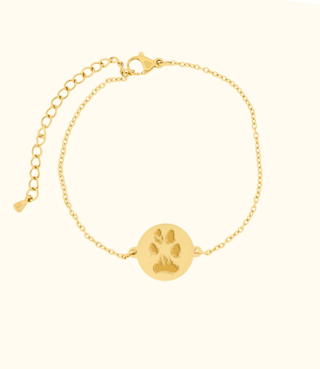 Armband met naam en pootafdruk voor een betekenisvol aandenken