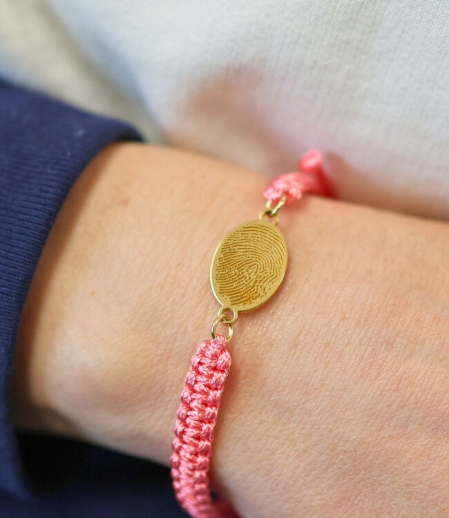 Creëer een Unieke Ovale Armband met Jouw Vingerafdruk