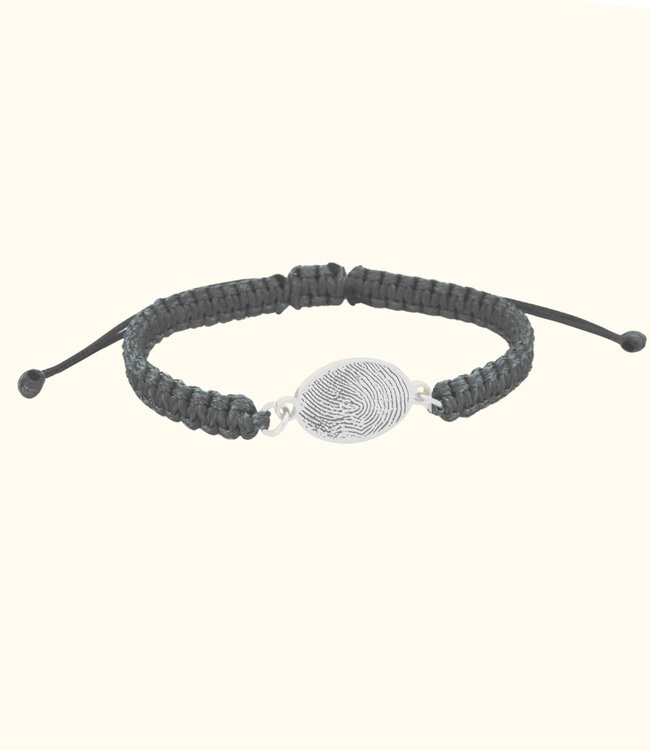 Creëer een Unieke Ovale Armband met Jouw Vingerafdruk