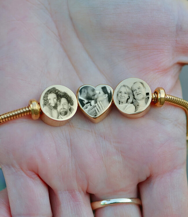 Bedel Opa en Oma als symbool van liefde en verbondenheid