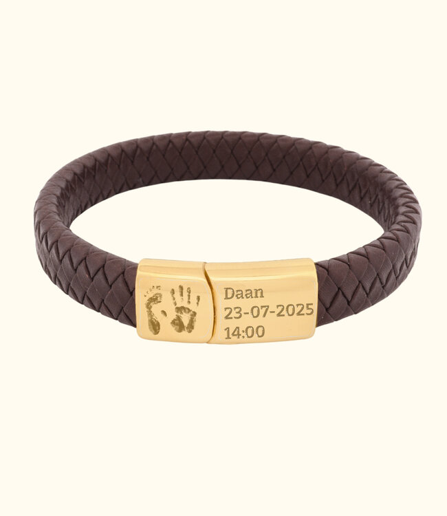 Leren armband met hand- en voetafdruk een persoonlijk sieraad vol liefde
