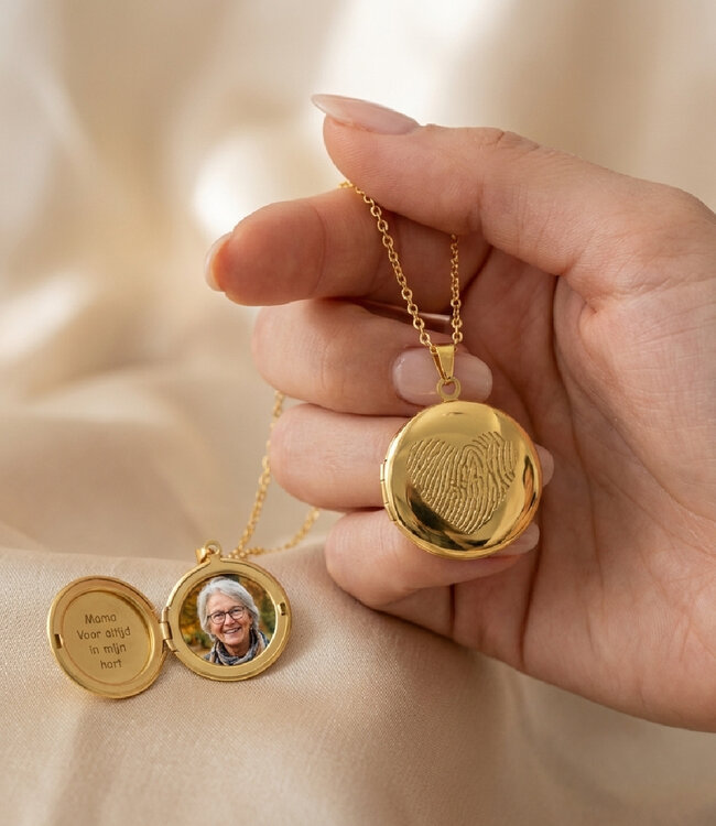 Medaillon met vingerafdruk persoonlijk sieraad met foto en betekenis