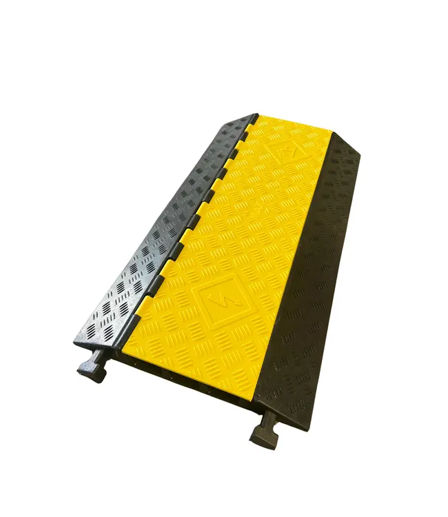 MAX Cable protector 3 channel (3x 60 x 52 mm)