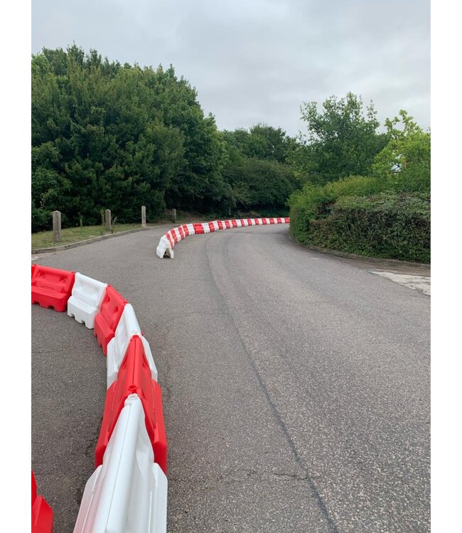 Ri-Traffic Kunststof vulbare barrier wit