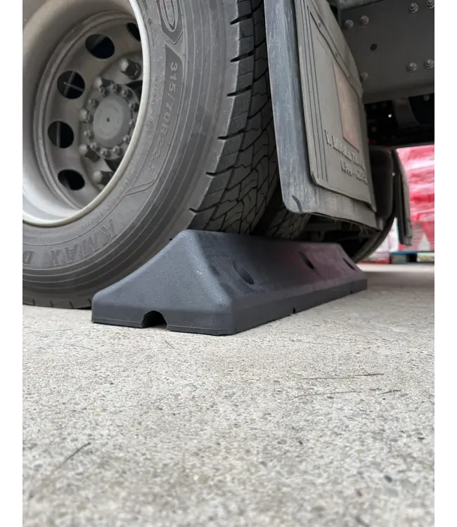 TRUCKSTOP Tope de rueda de caucho para camiones