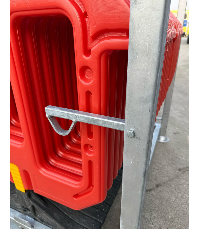 Ri-Traffic Rack de almacenamiento para vallas de plástico