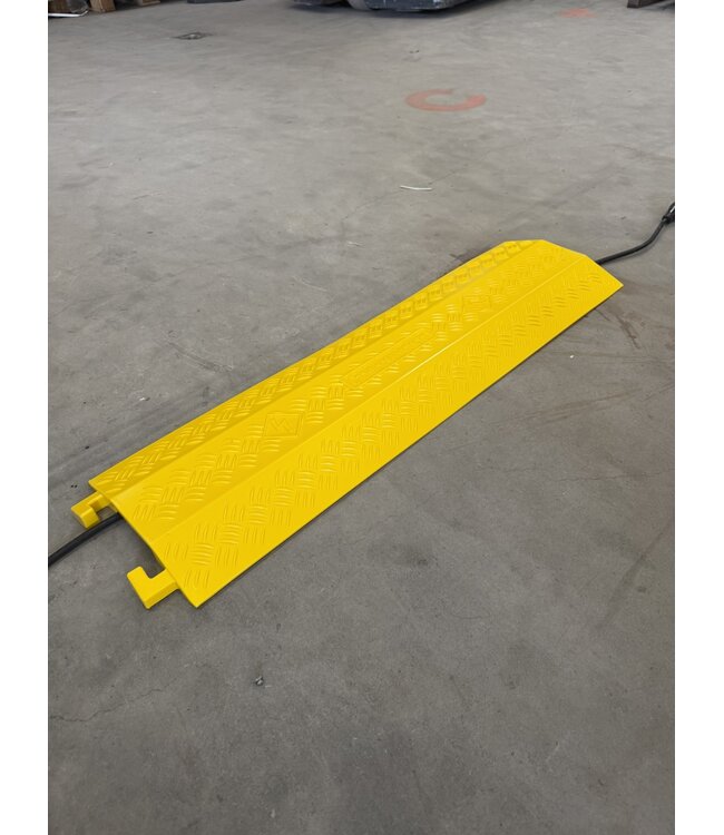 Ri-Traffic Cable protector 1 channel (100 x 25mm)