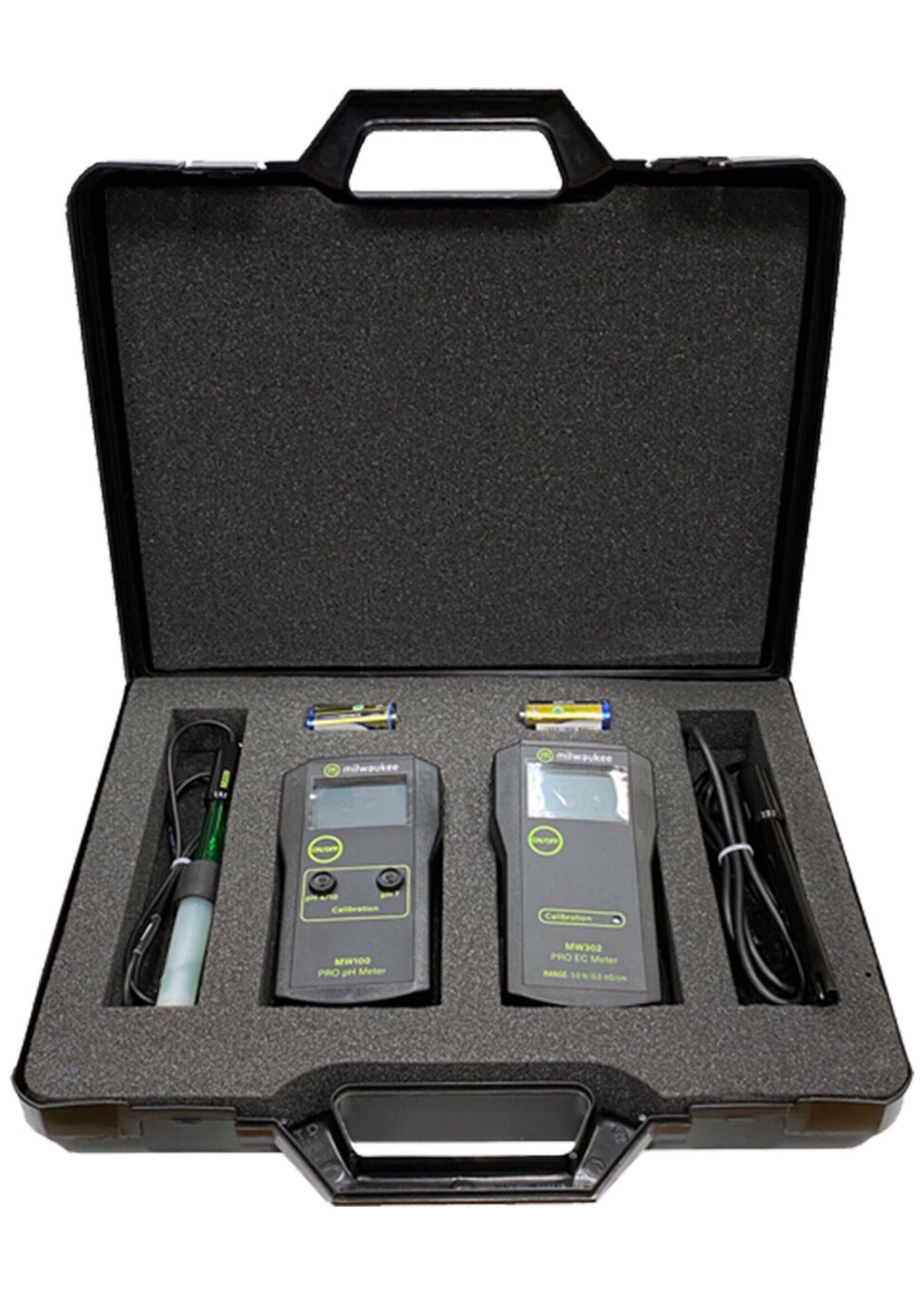 MILWAUKEE Milwaukee Professional pH&EC portable meter in case MW710