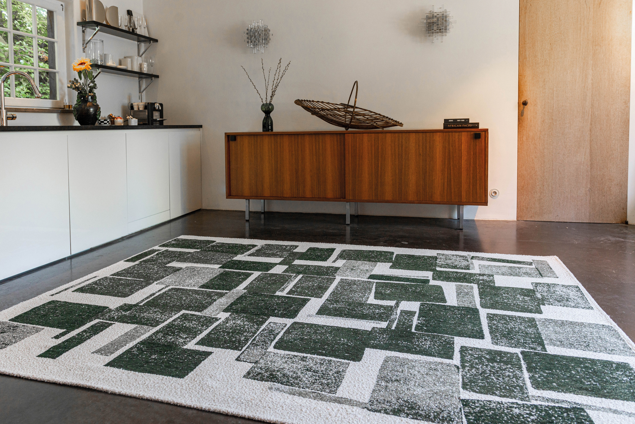 Empêchez votre tapis de glisser en ajoutant un sous-tapis antidérapant -  Louis De Poortere Store