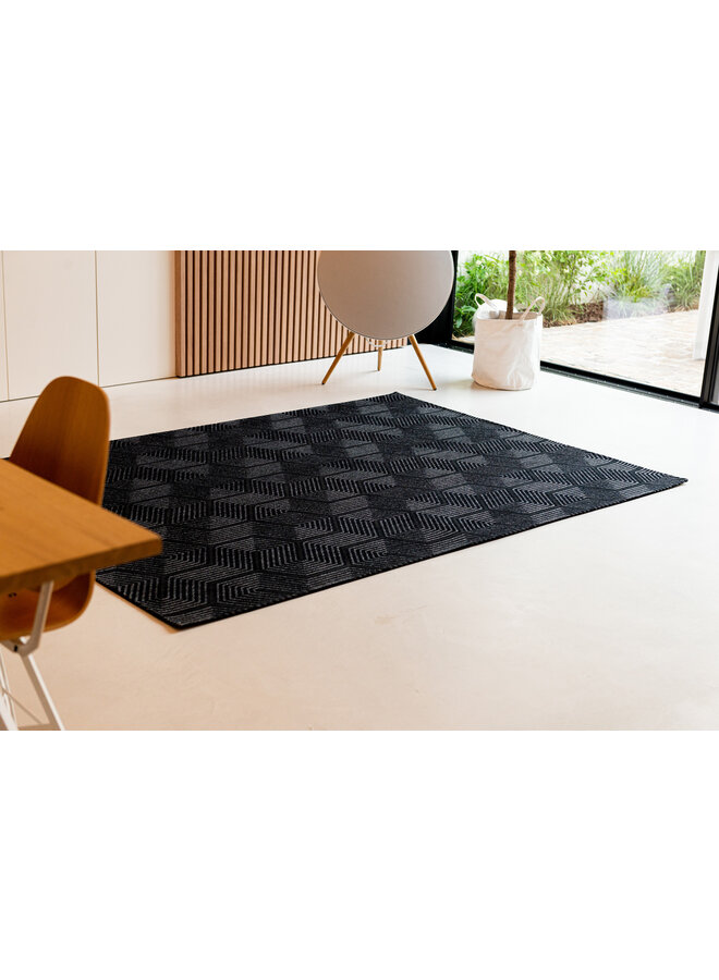 Labyrinth - Penti Black 9173