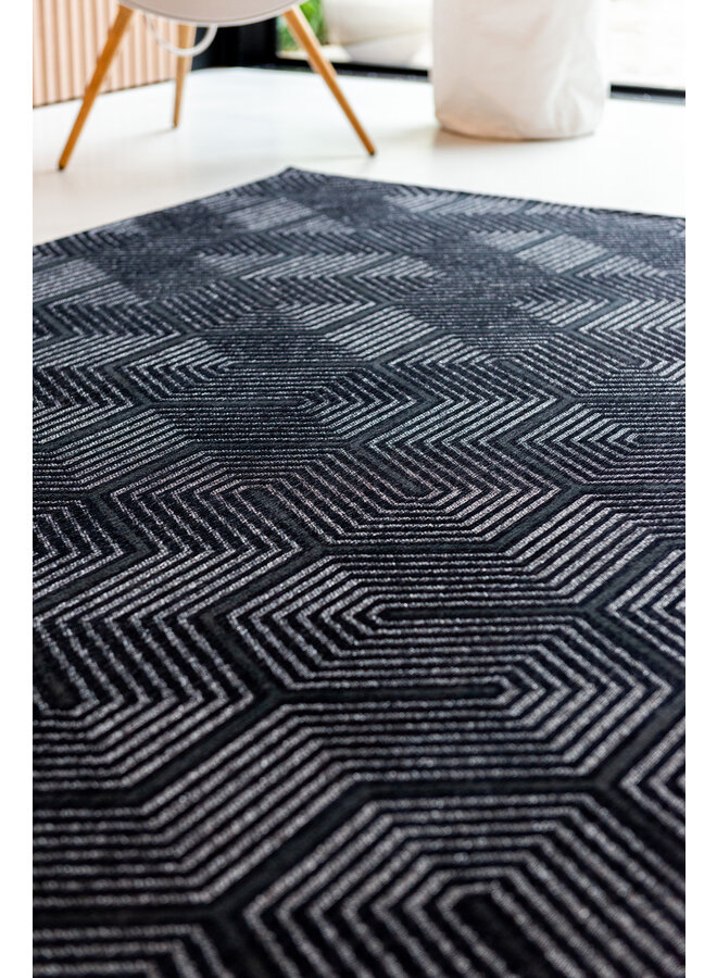 Labyrinth - Penti Black 9173