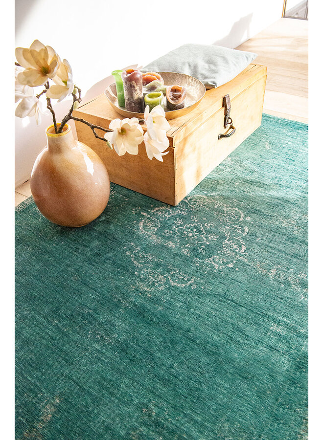 Jade 8258 - Medallion Collection