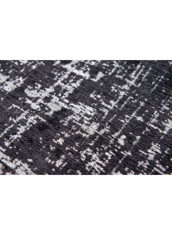 Mad Men - White on Black 8655