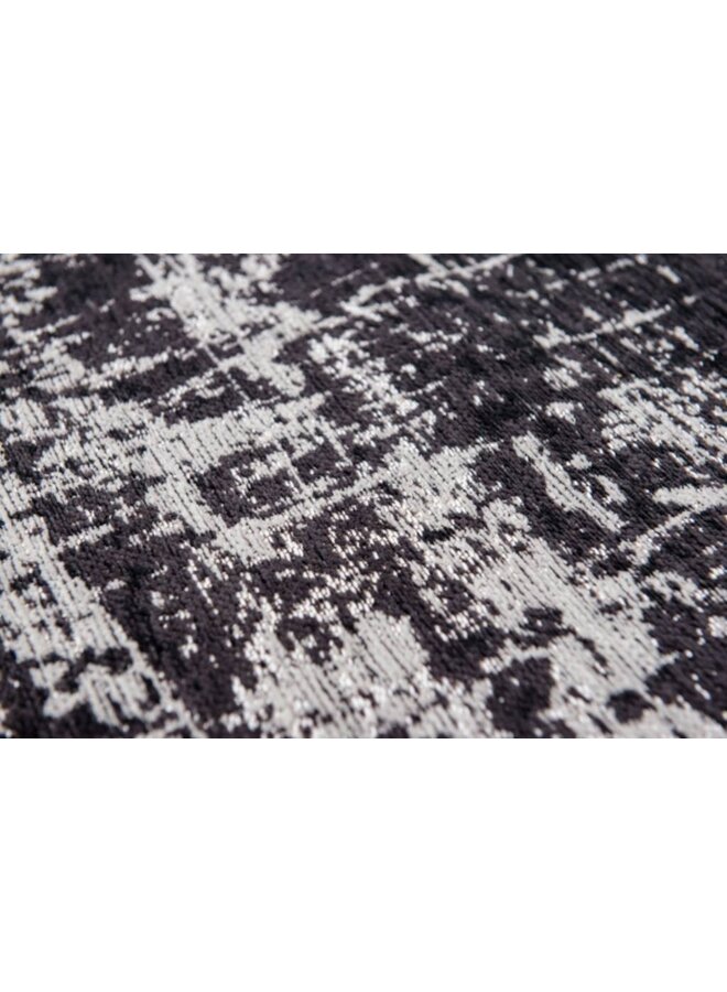 Mad Men - White on Black 8655