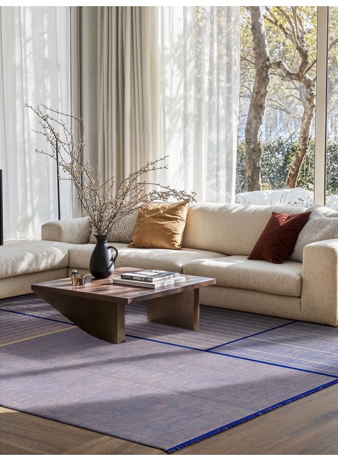 Monochromes Tapestry B - 2411