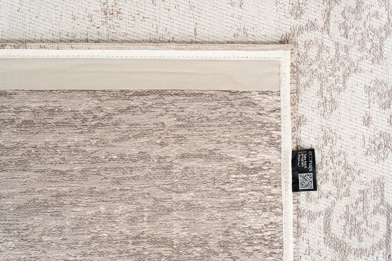 Salt & Pepper 8383 - Medallion Collection