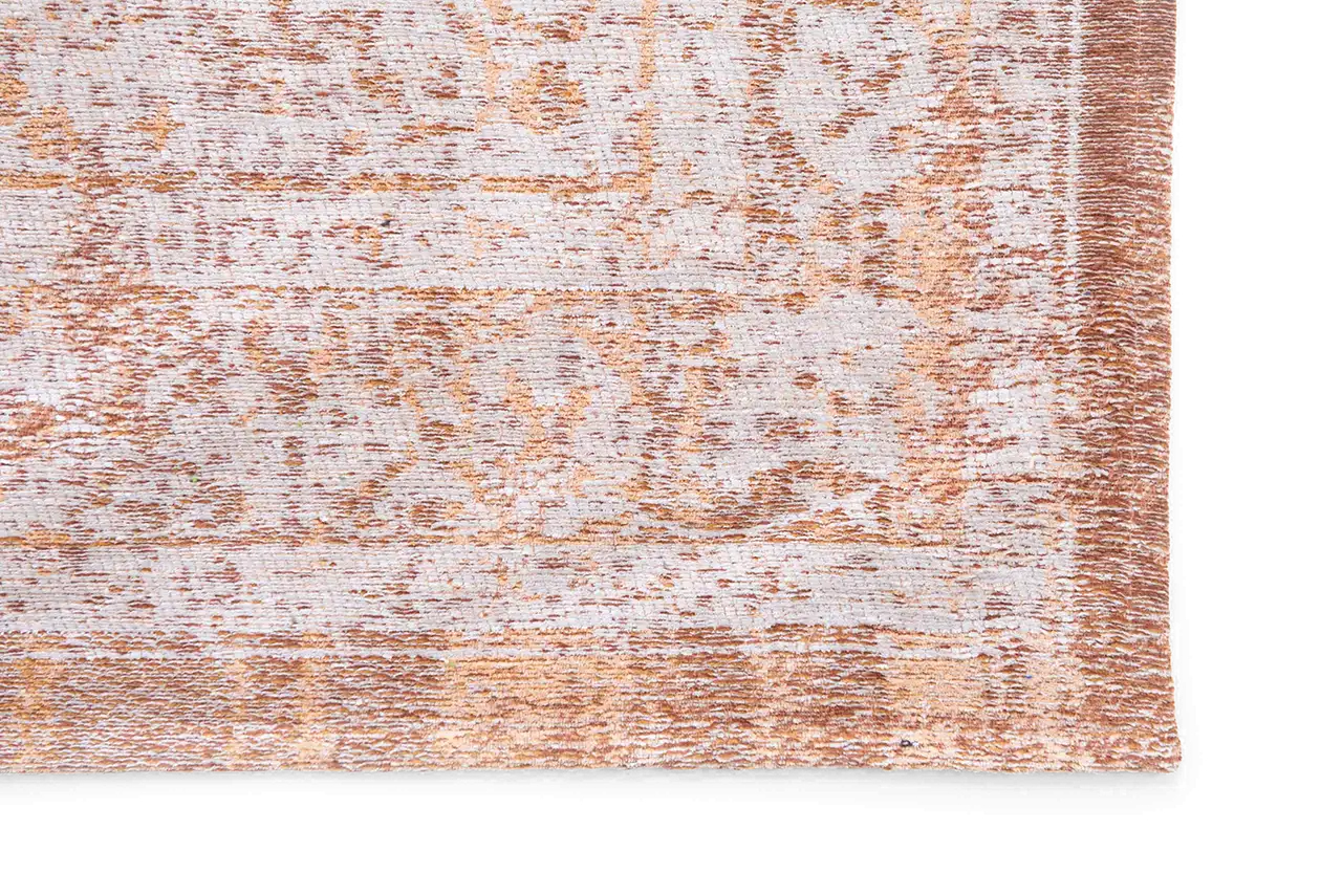 Salmon 9067 - Medallion Collection