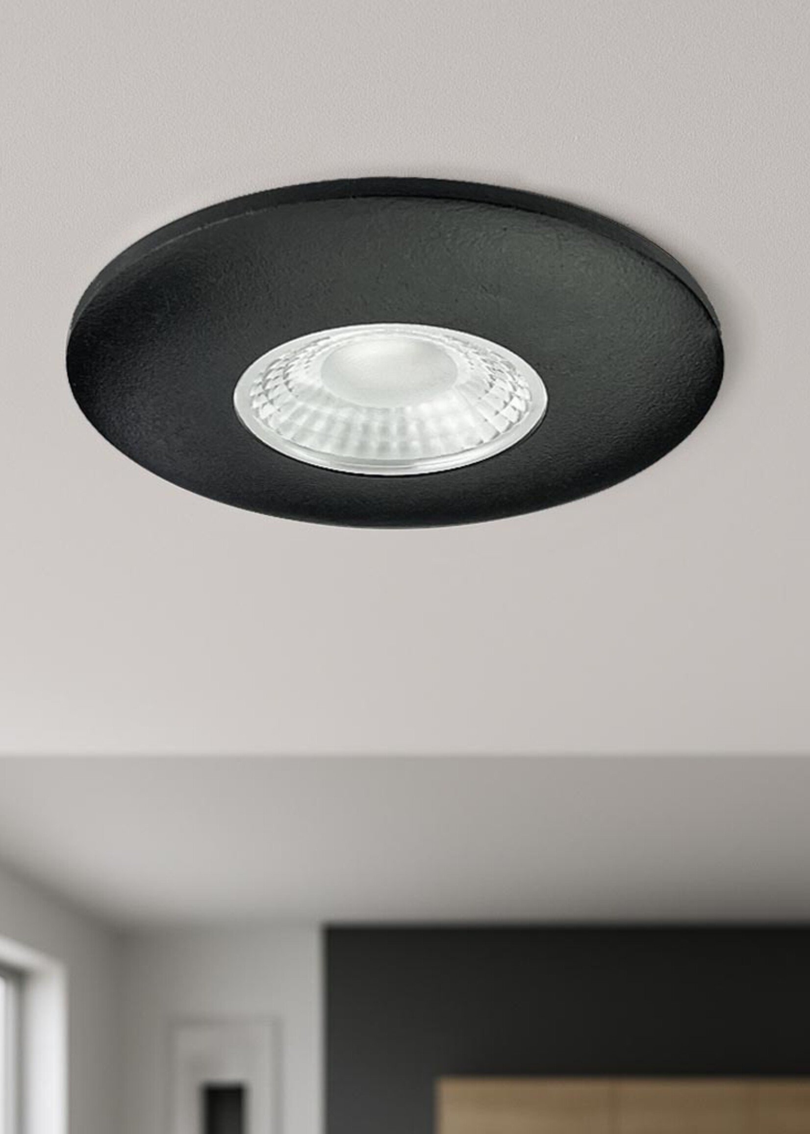 Set van 3 Cabinet Led Inbouwspots warm wit, zwarte uitvoering IP44, dimbaar