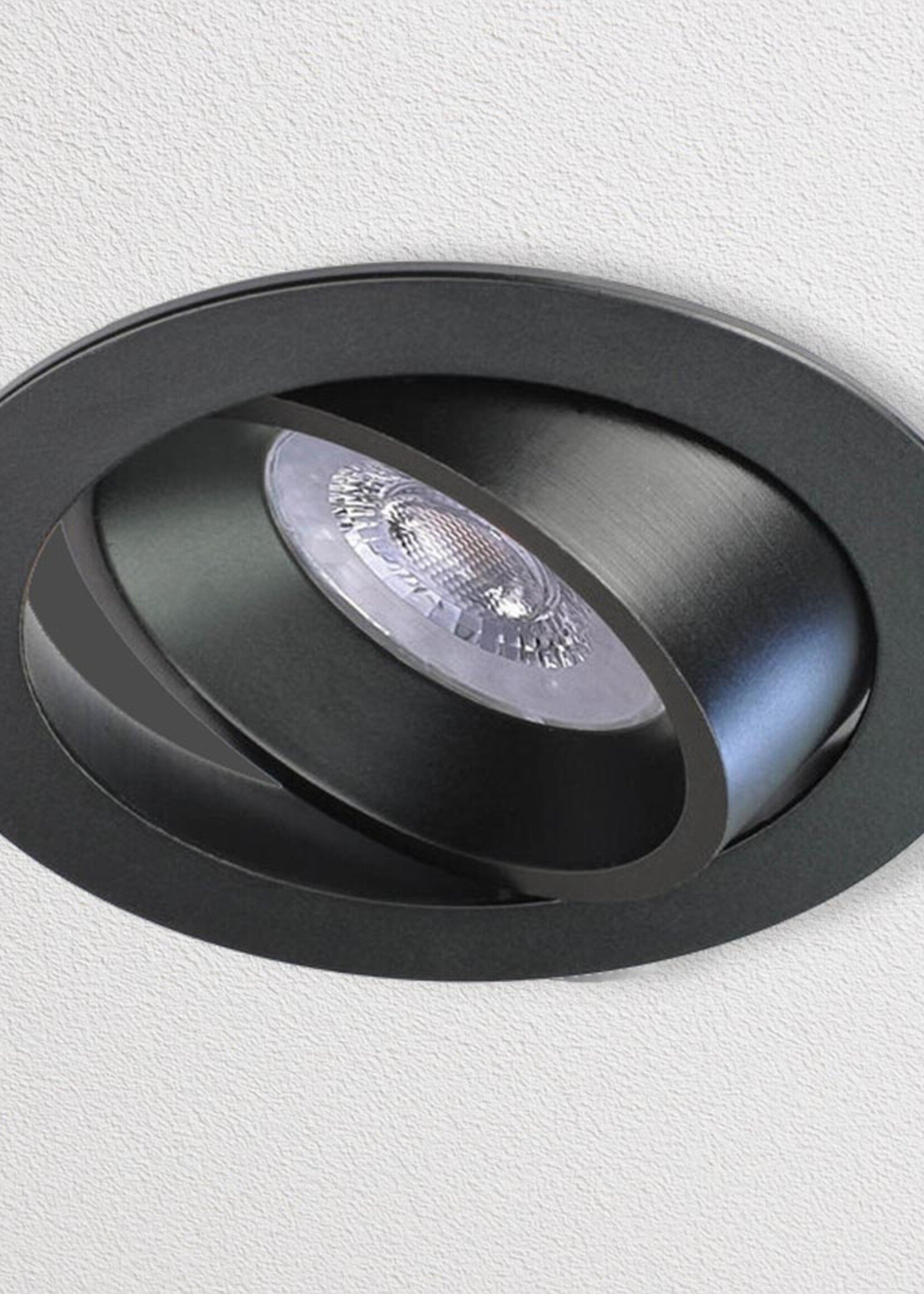 Zwarte LED inbouwspot BRUGGE 5W dimbaar, kantelbaar, warmwit licht