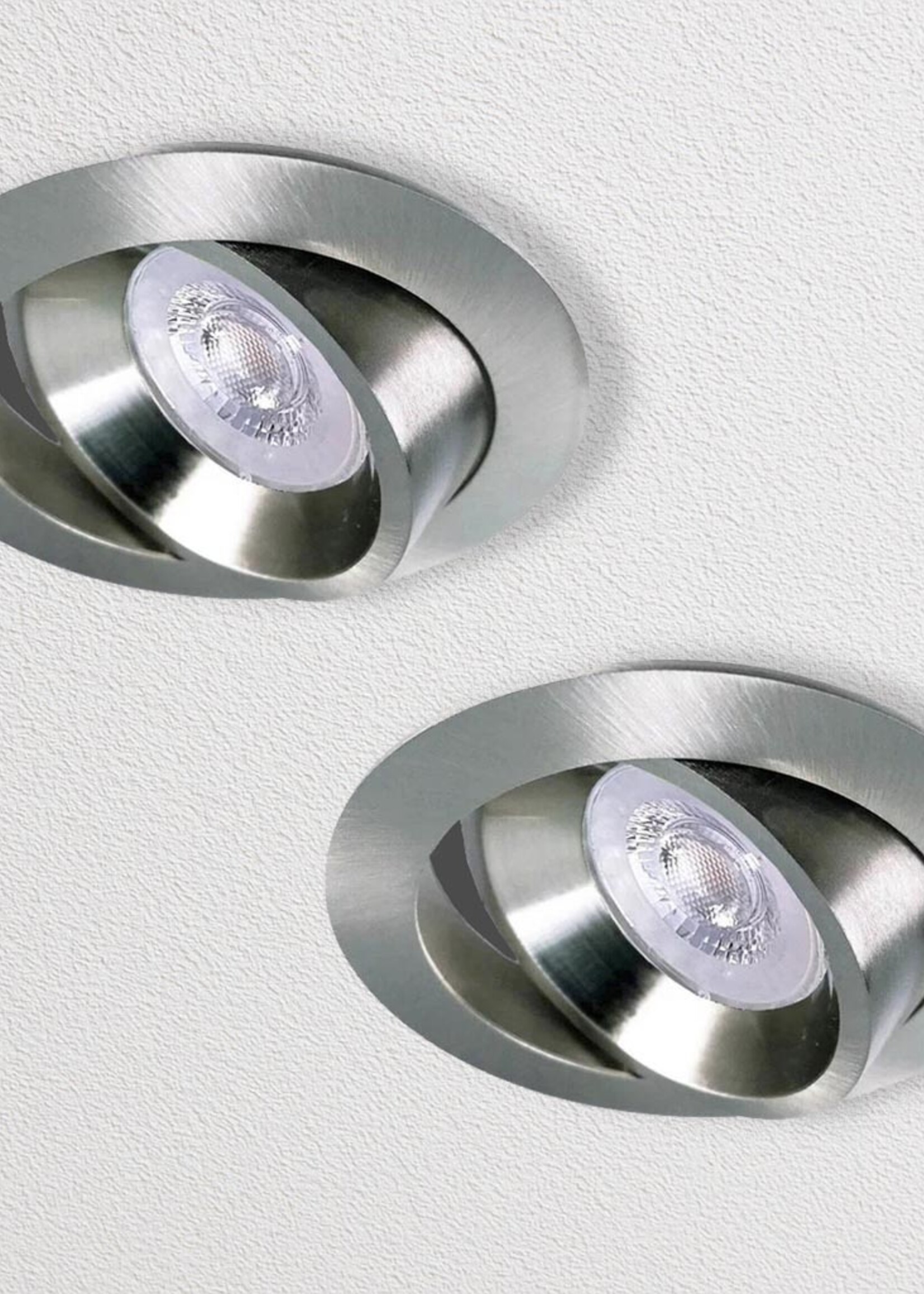 Set van 2 RVS LED inbouwspots BRUGGE 5W dimbaar, kantelbaar, warmwit licht.