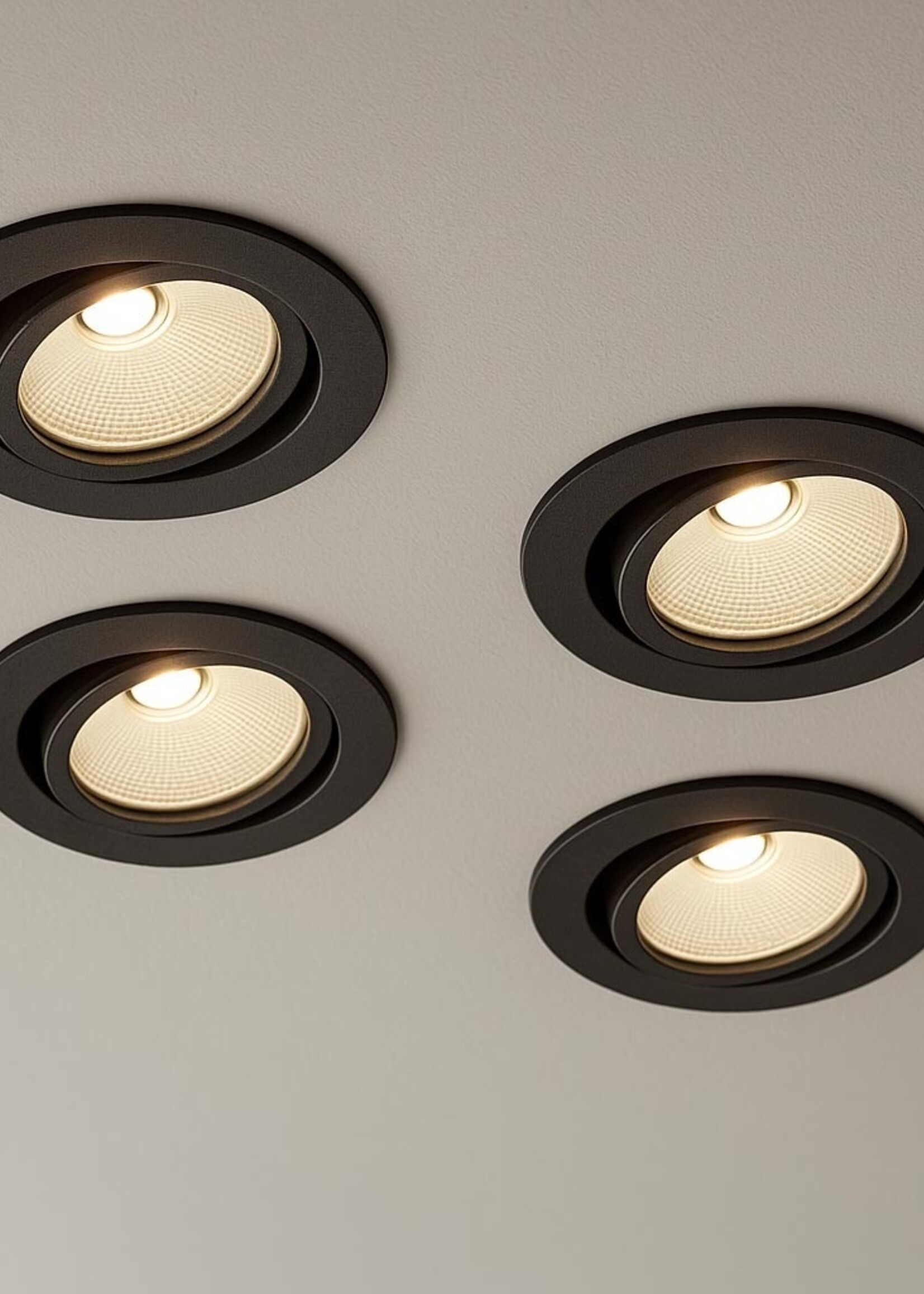 Set van 4 Zwarte Inbouw Ledspot Oslo, 6 Watt, Dimbaar Warm Wit IP44