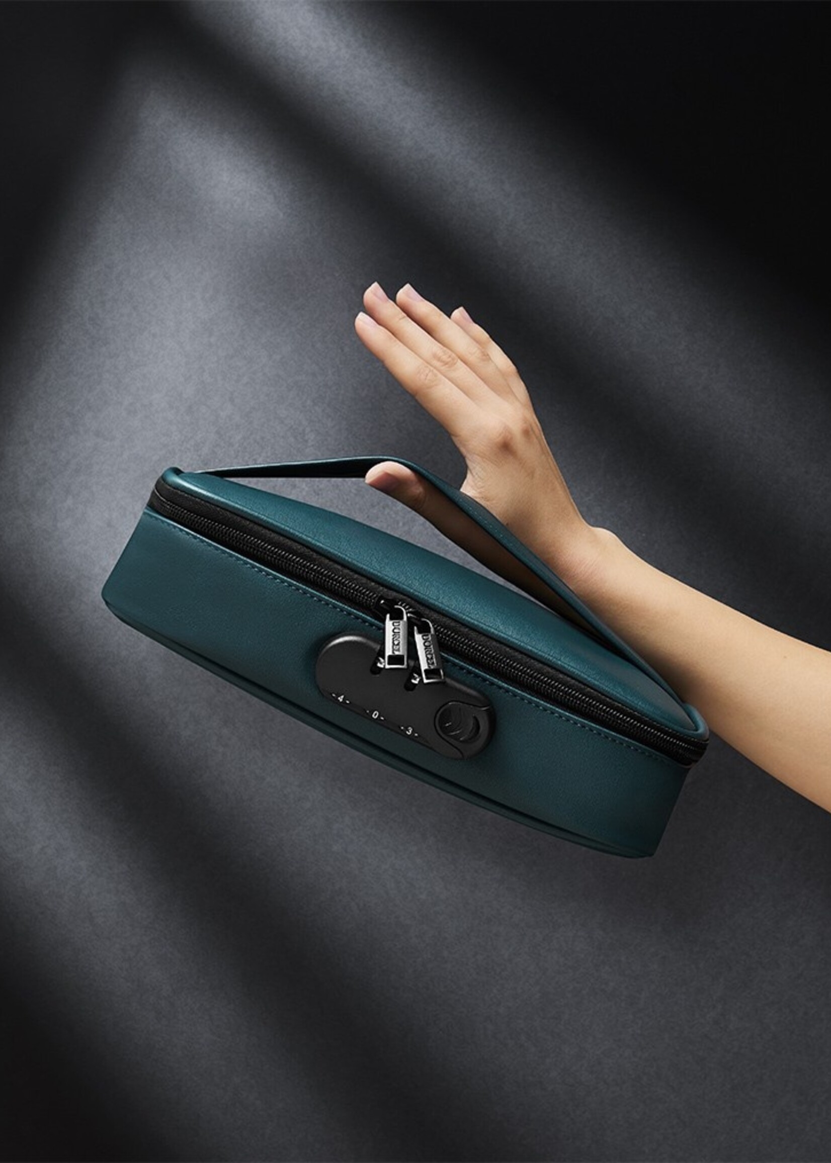 Dorcel Discreet Box Luxury – Rangement élégant et sécurisé pour jouets
