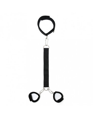 Rimba Bondage Play Zachte bondagehalsband met handboeien | Verstelbaar en comfortabel Rimba Bondage Play Zachte bondagehalsband met handboeien | Verstelbaar en comfortabel