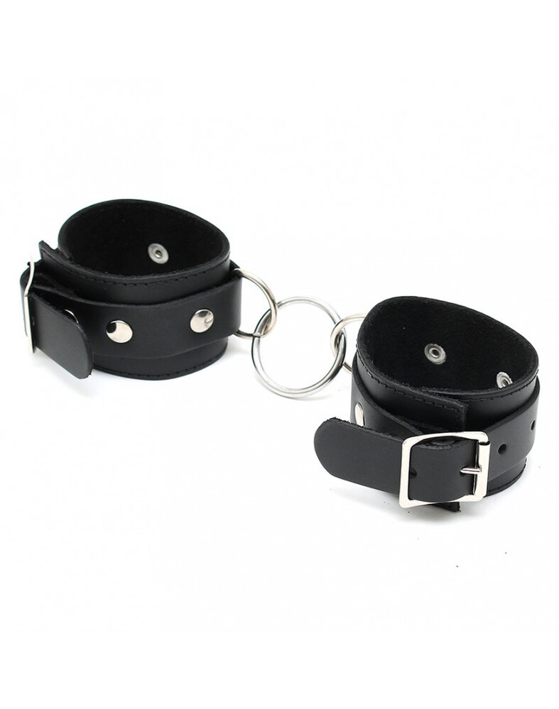 Rimba Bondage Play Rimba ankle cuffs with ring – adjustable | Genuine leather in black
