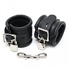 Rimba Bondage Play Leren handboeien – afsluitbaar en gewatteerd | Luxe handboeien in zwart