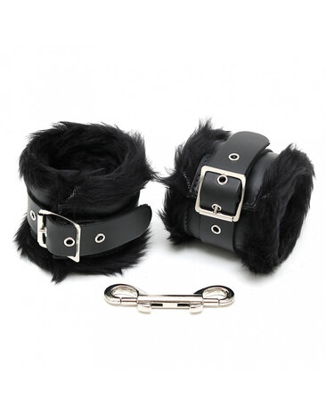 Rimba Bondage Play Rimba Luxe Ankle Cuffs with Fur – Adjustable & Padded | Black, 7cm wide