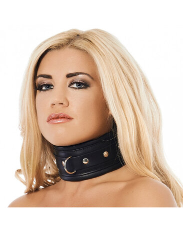 Rimba Bondage Play Leren halsband – Gevoerd & Verstelbaar | Luxe voor jouw bondage-spel Rimba Bondage Play Leren halsband – Gevoerd & Verstelbaar | Luxe voor jouw bondage-spel
