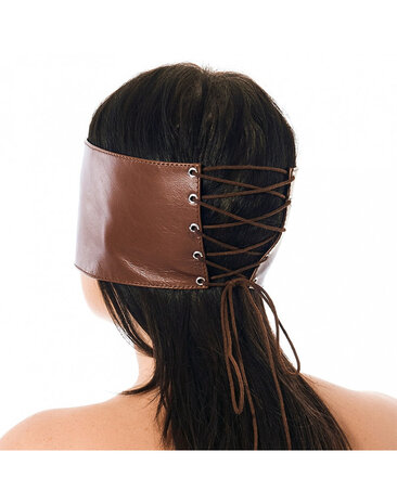 Rimba Bondage Play Masque pour les yeux Rimba en cuir nappa marron – avec découpe pour le nez et laçage Rimba Bondage Play Masque pour les yeux Rimba en cuir nappa marron – avec découpe pour le nez et laçage