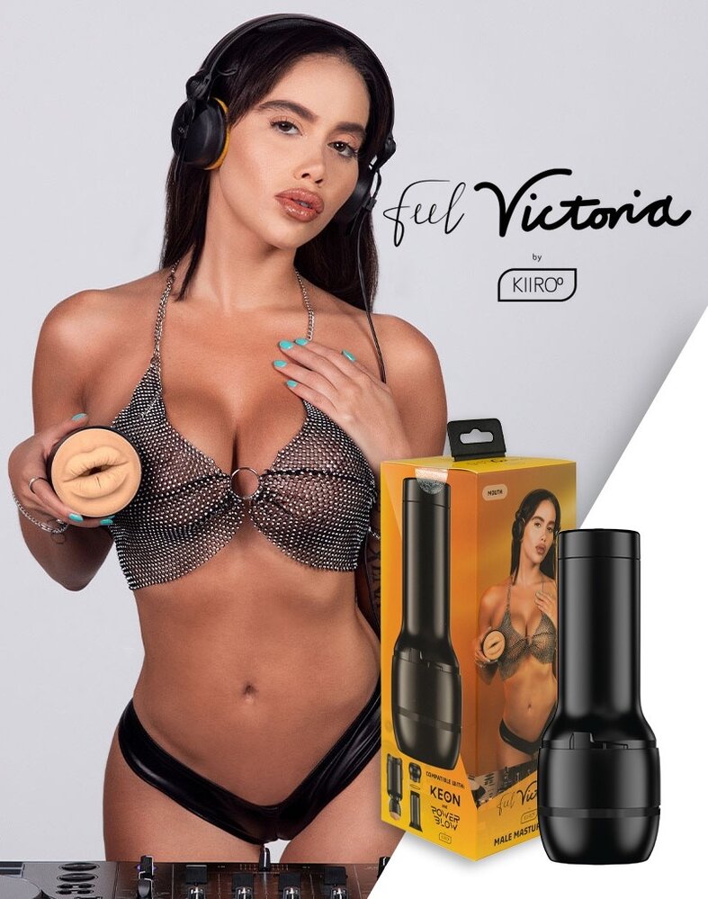 Kiiroo FeelStar Victoria June Mondstreling – Zakvagina Orale Seks