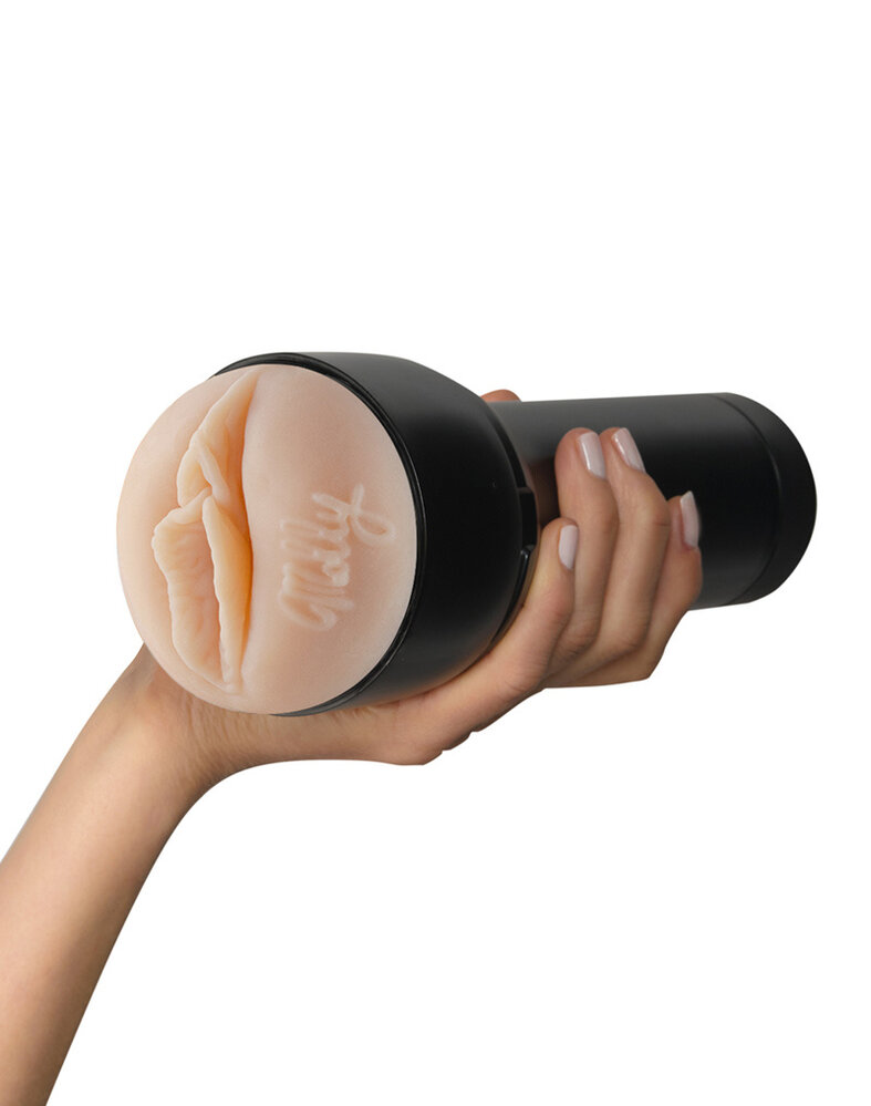 Kiiroo FeelStar Stroker - Molly Stewart - Pocket Pussy Kiiroo FeelStar Stroker - Molly Stewart - Pocket Pussy