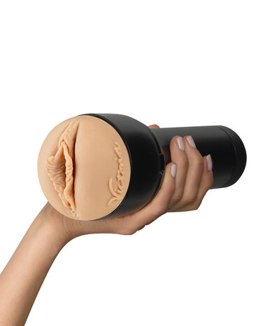 KIIROO KIIROO FeelStar Stroker – Victoria June – Black KIIROO KIIROO FeelStar Stroker – Victoria June – Black