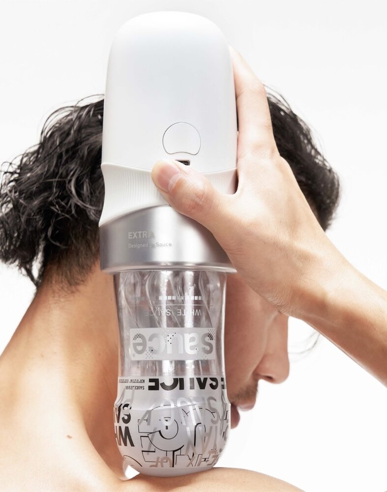 Sauce Extra Sauce - Masturbateur électronique avec coupe de sauce blanche - Blanc Sauce Extra Sauce - Masturbateur électronique avec coupe de sauce blanche - Blanc