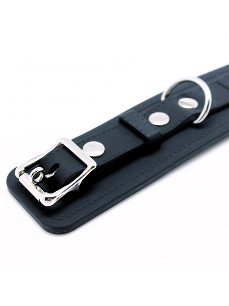 Rimba Latex Play Rimba Schmalle Fesseln Schwarz – Verstellbare Bondage-Handfesseln mit Karabinerhaken Rimba Latex Play Rimba Schmalle Fesseln Schwarz – Verstellbare Bondage-Handfesseln mit Karabinerhaken