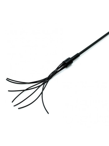 Rimba Latex Play Rijzweep met 7 siliconenstrengen - Zwart