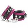 Rimba Bondage Play Menottes Rimba avec mousqueton | Noir et rose, réglable | Cuir véritable Rimba Bondage Play Menottes Rimba avec mousqueton | Noir et rose, réglable | Cuir véritable